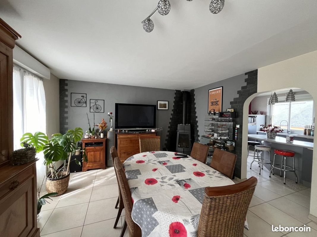 Maison à vendre, 125m², Evron