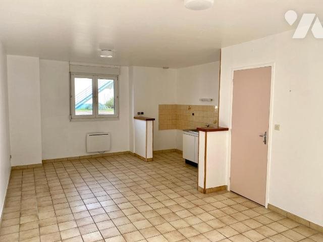 Maison à louer, 45m², Evron