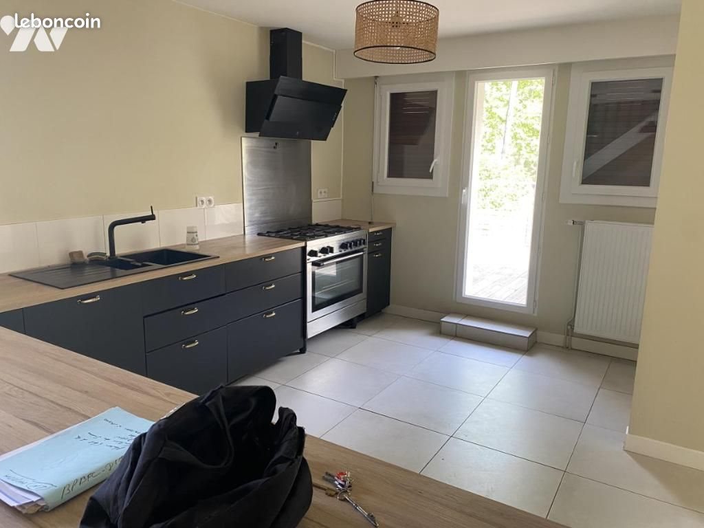 Maison à louer, 163m², Dijon