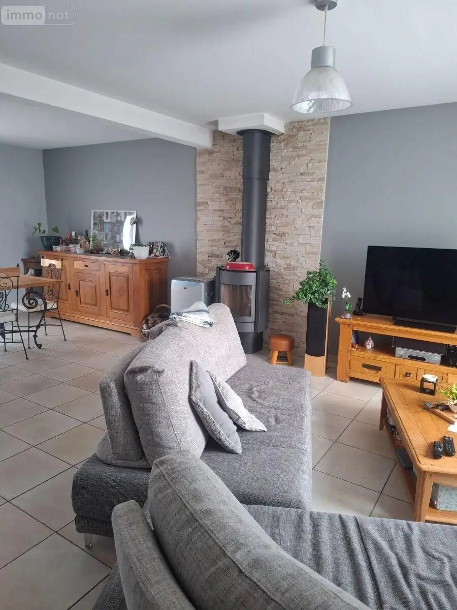 Maison à vendre, 116m², Saint-Georges-sur-Moulon