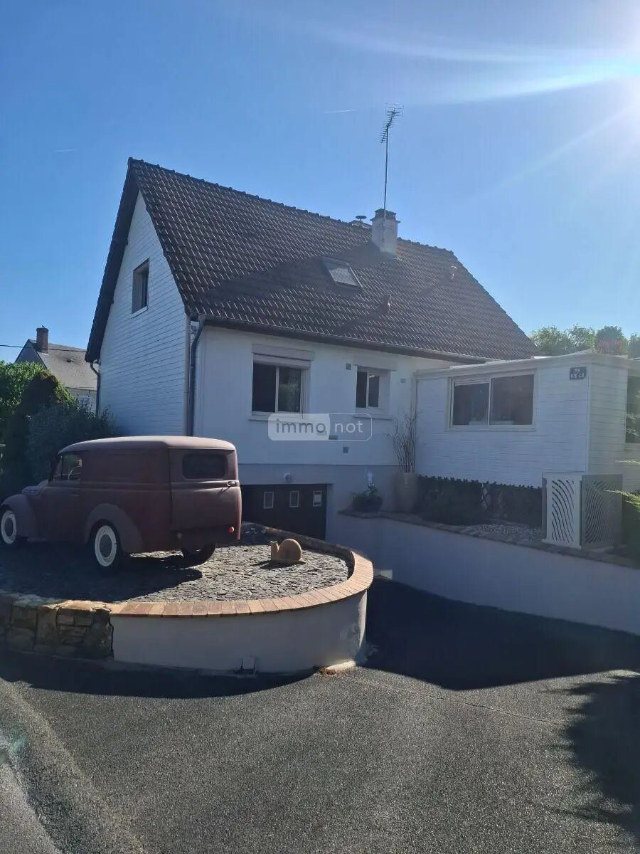 Maison à vendre, 140m², Saint-Georges-sur-Moulon
