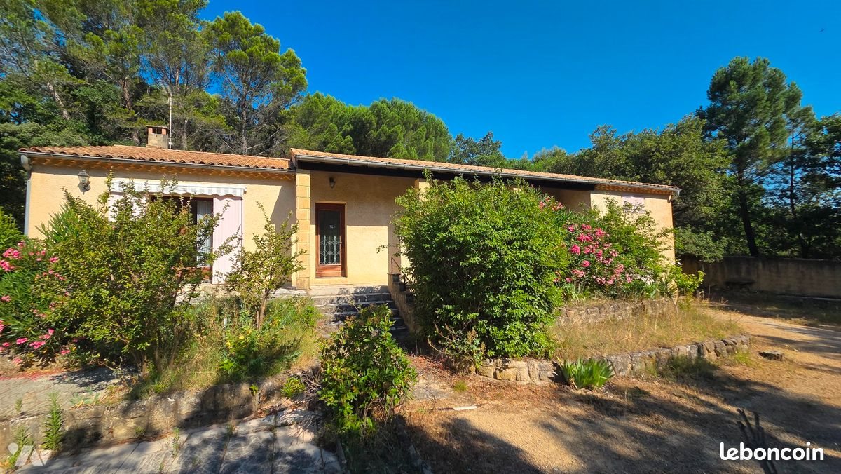 Maison à vendre, 134m², Rochegude
