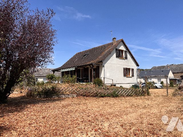 Maison à vendre, 120m², Alluyes
