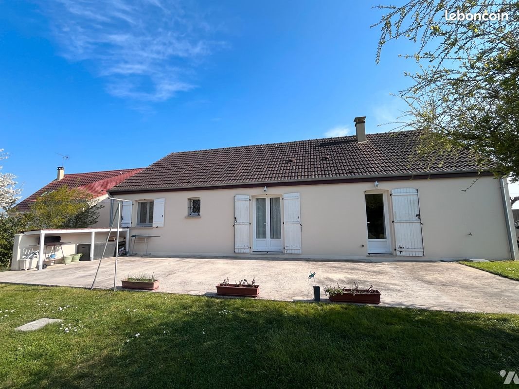 Maison à vendre, 103m², Bonneval