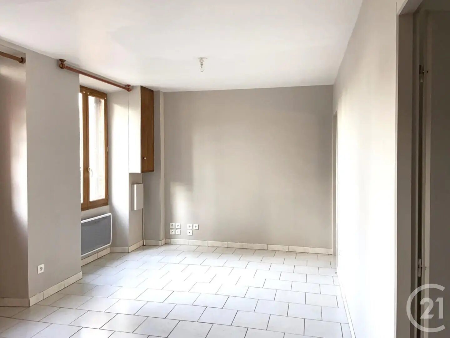 Appartement à louer, 45m², Château-Landon
