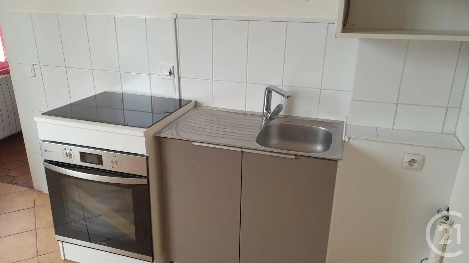 Appartement à louer, 25m², Nemours