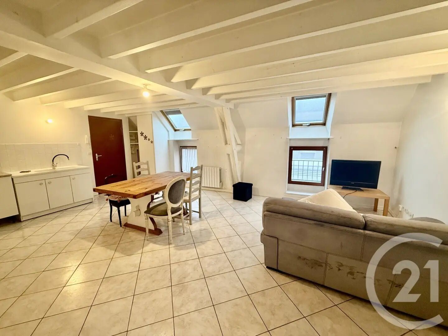 Appartement à louer, 55m², Nemours