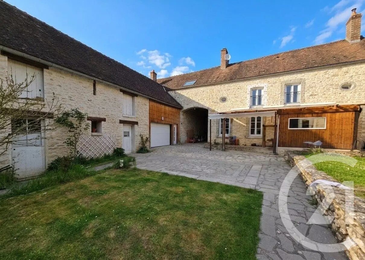 Maison à vendre, 120m², Château-Landon