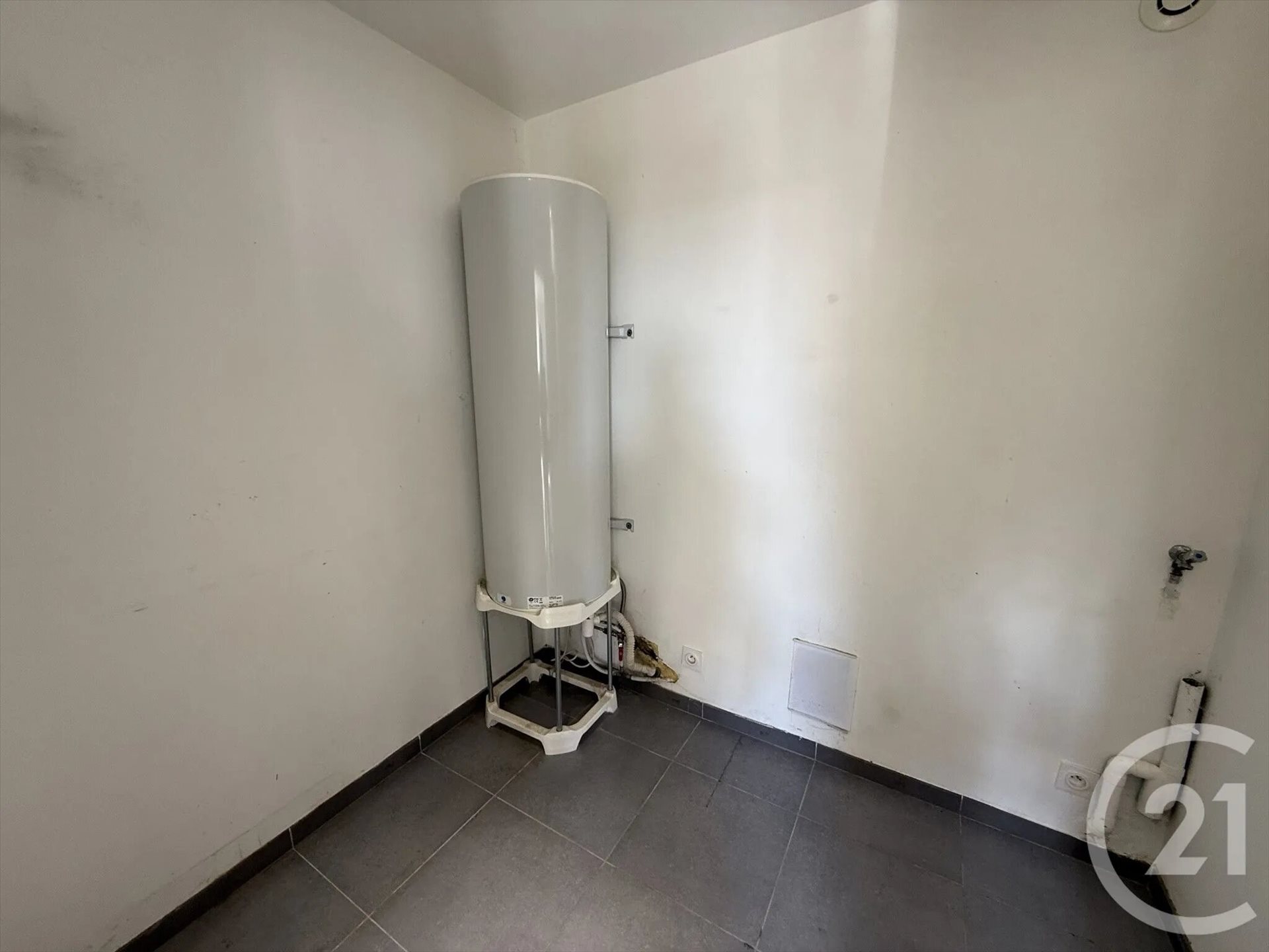 Appartement à louer, 74m², Égreville
