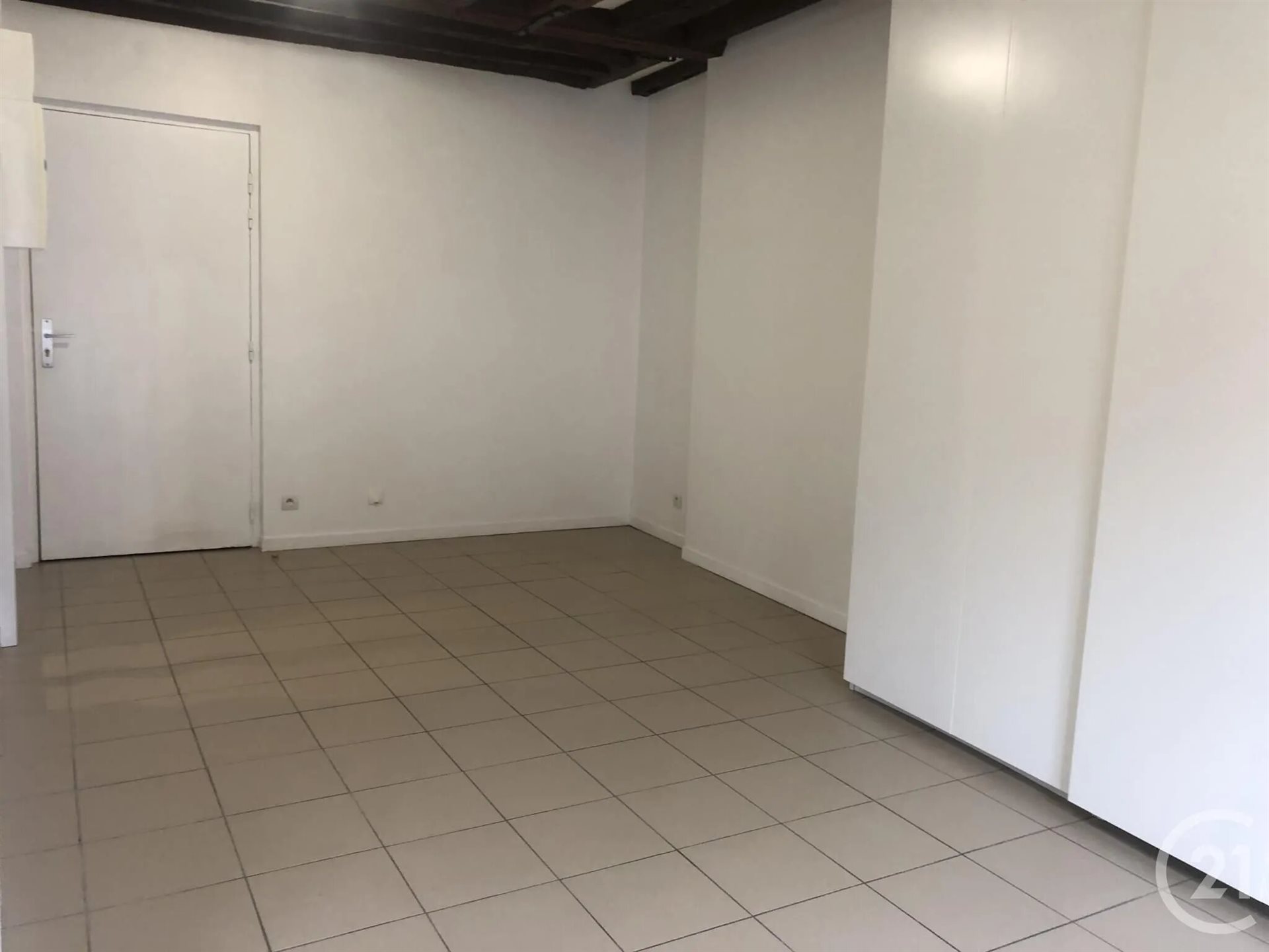 Appartement à louer, 42m², Nemours