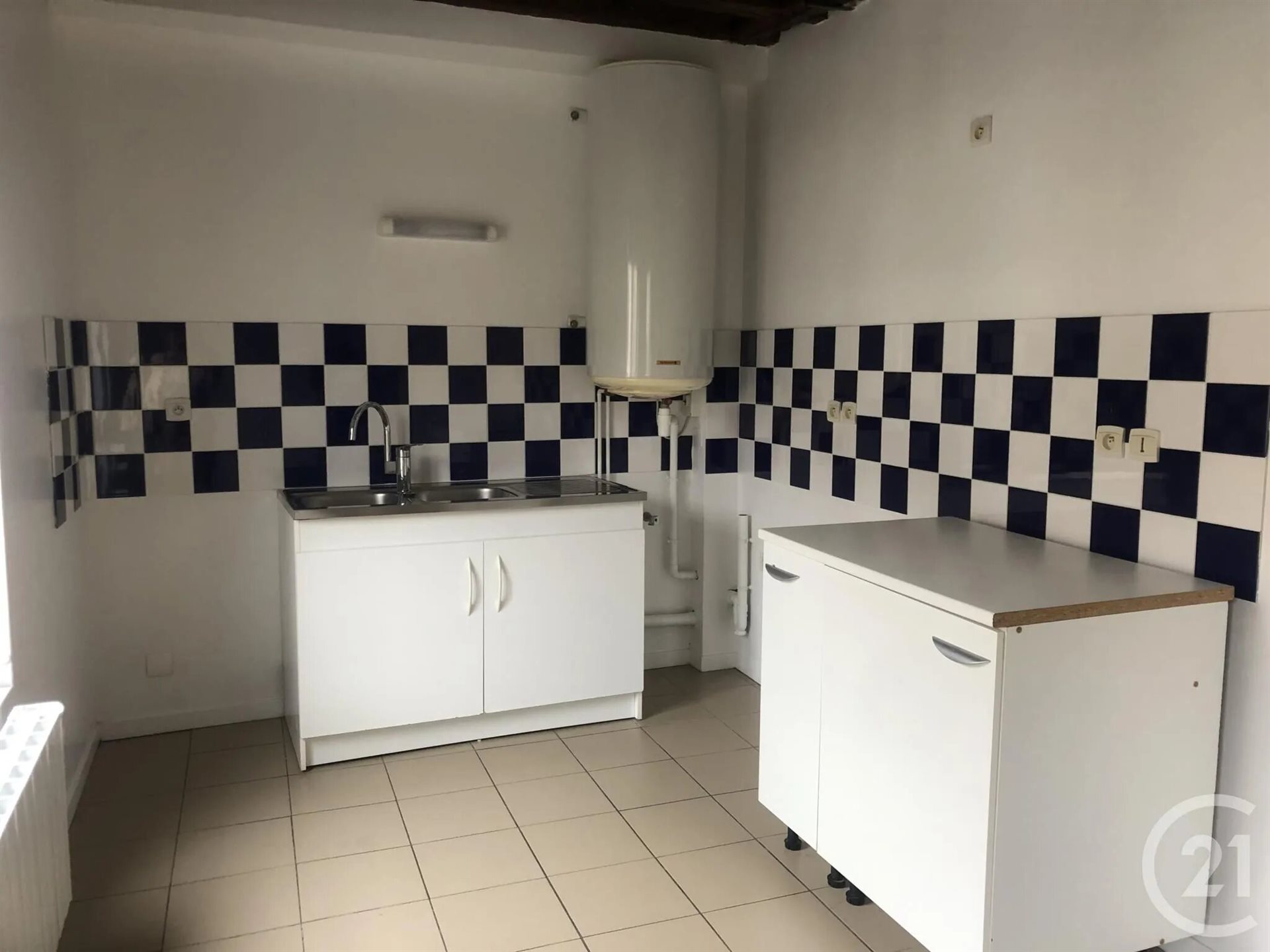 Appartement à louer, 42m², Nemours