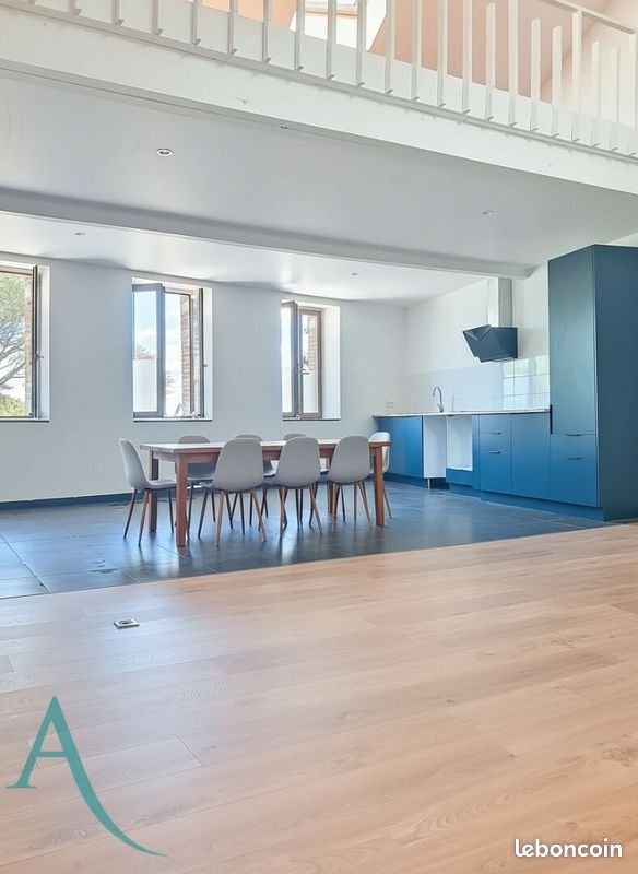 Maison à vendre, 160m², Gémil