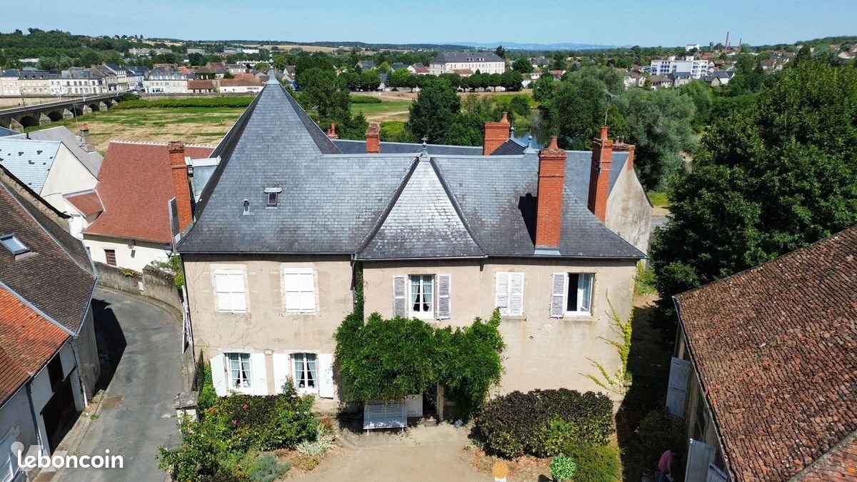 Maison à vendre, 214m², Decize