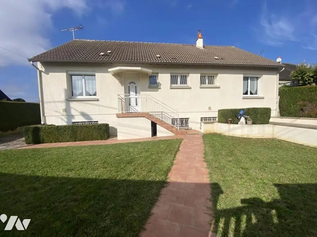 Maison à vendre, 4m², Puiseaux