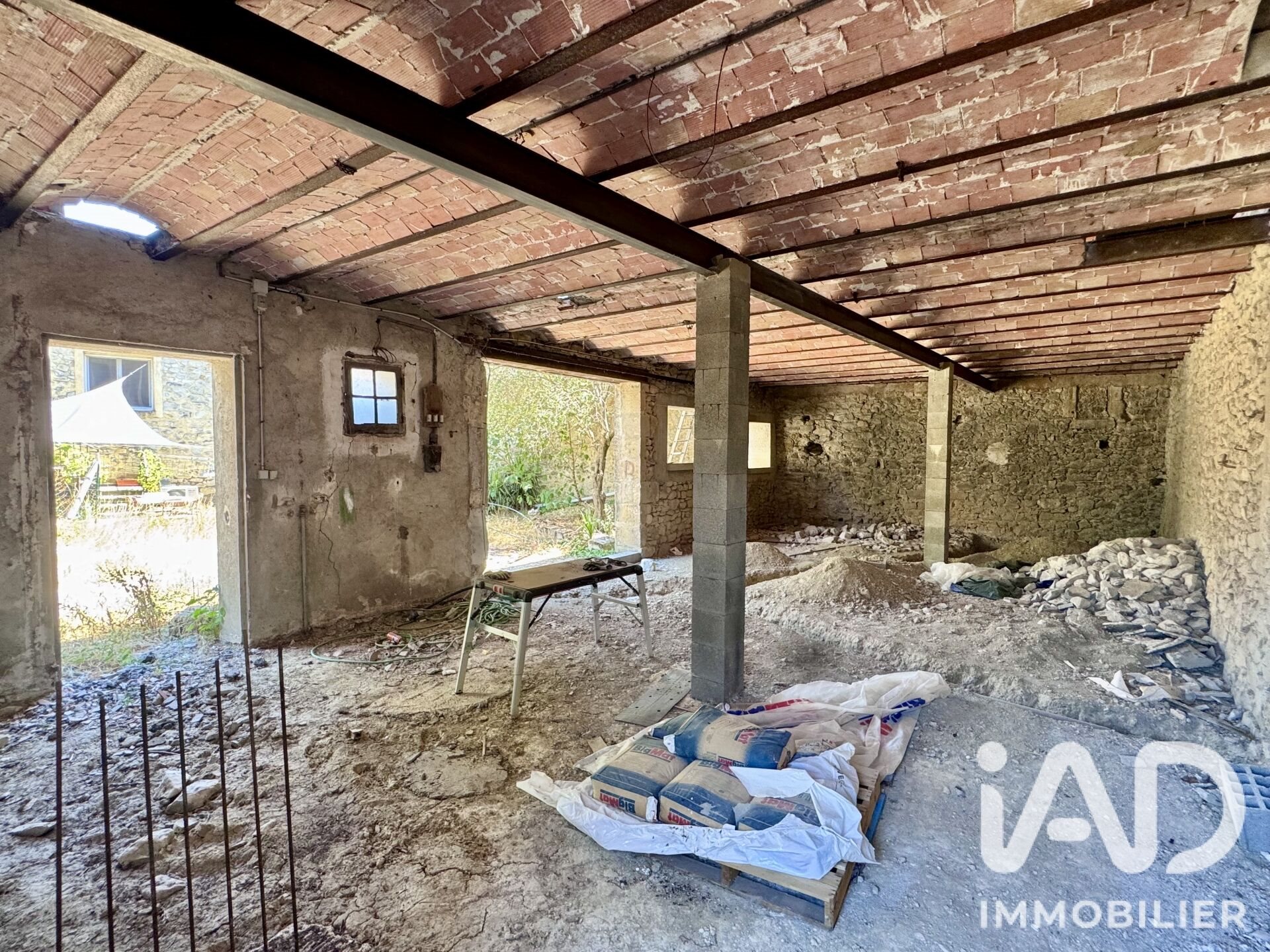 Maison à vendre, 160m², Montmirat