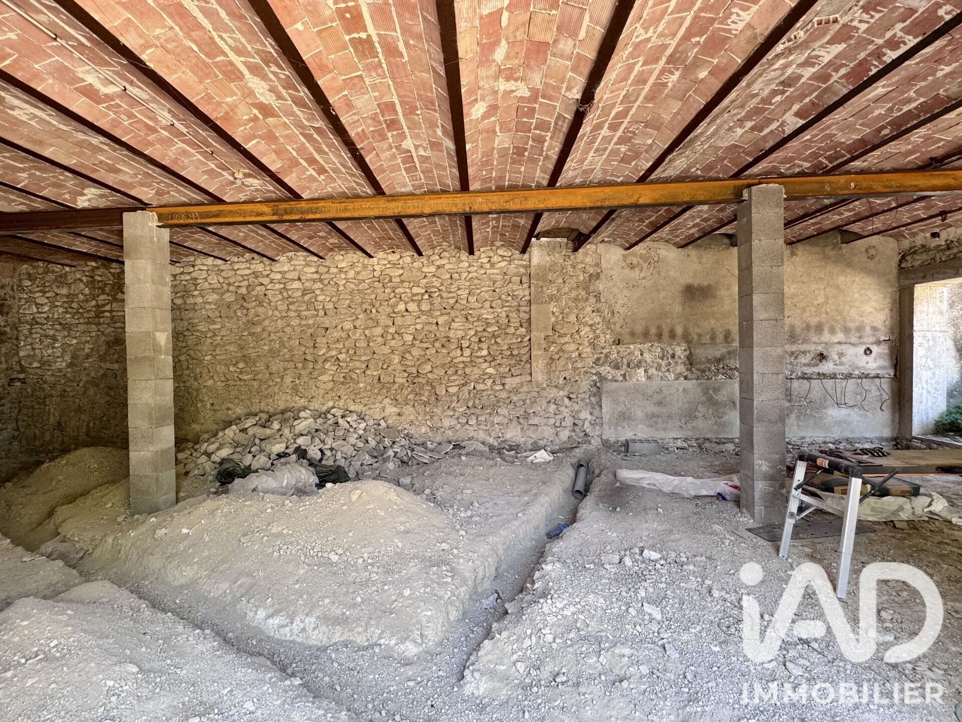 Maison à vendre, 160m², Montmirat