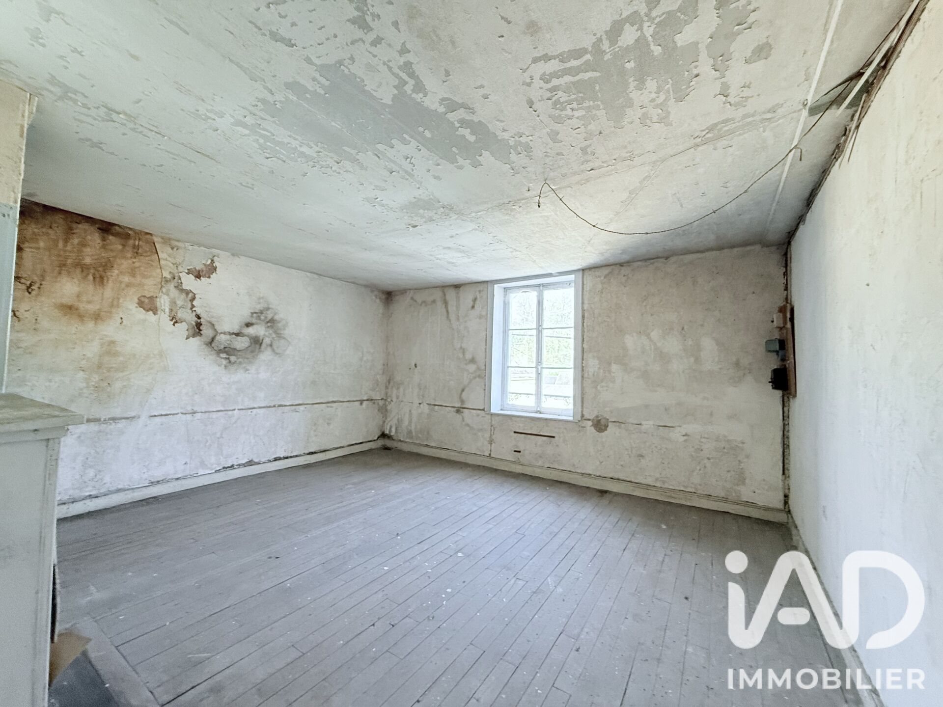 Maison à vendre, 1000m², Sedan