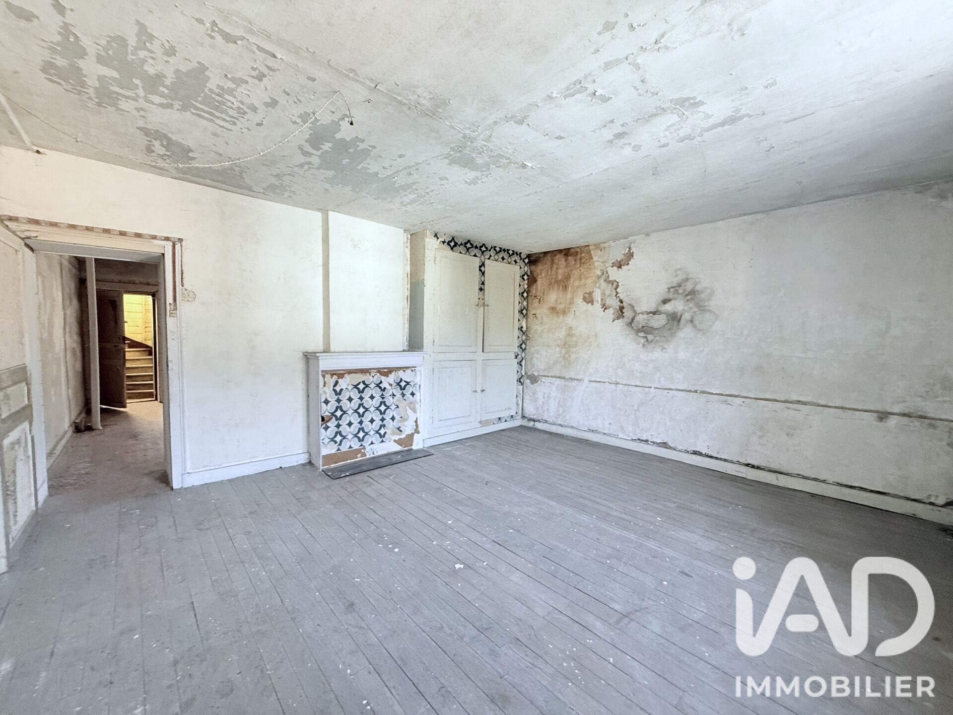 Maison à vendre, 1000m², Sedan