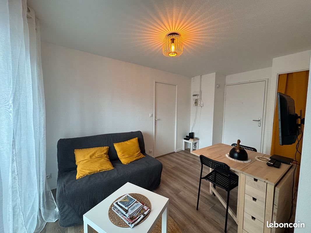 Appartement à louer, 26m², Vannes