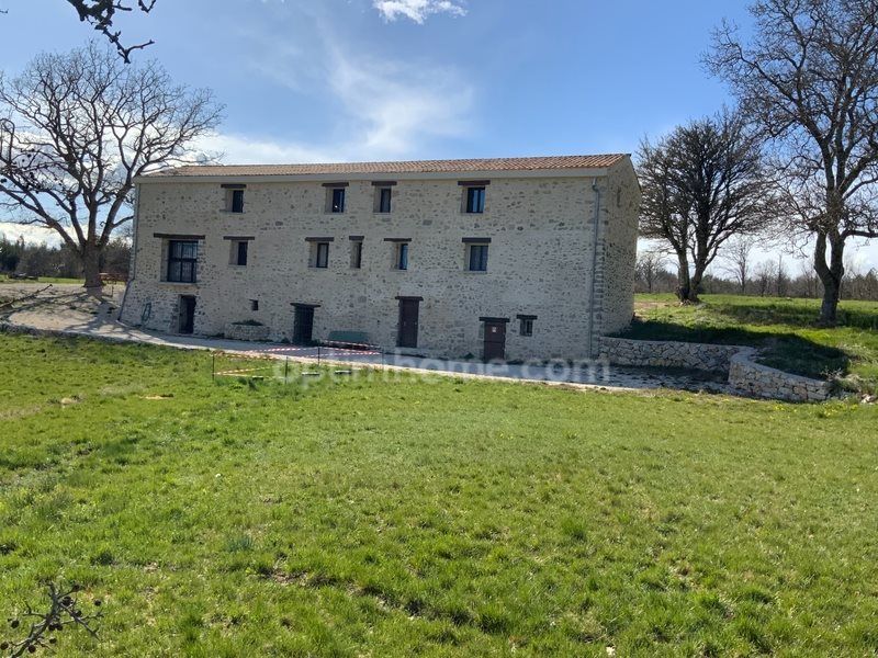 Maison à vendre, 268m², Banon