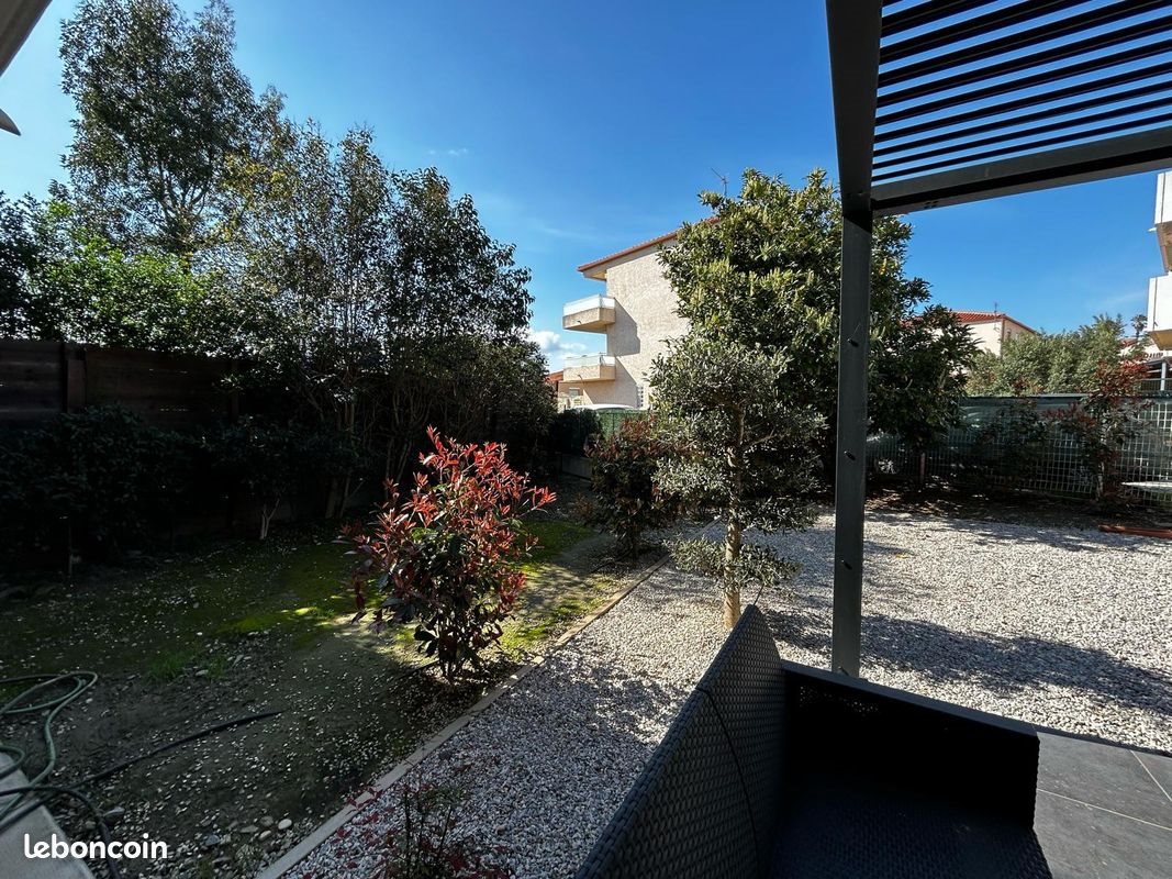 Appartement à louer, 65m², Saint-Estève
