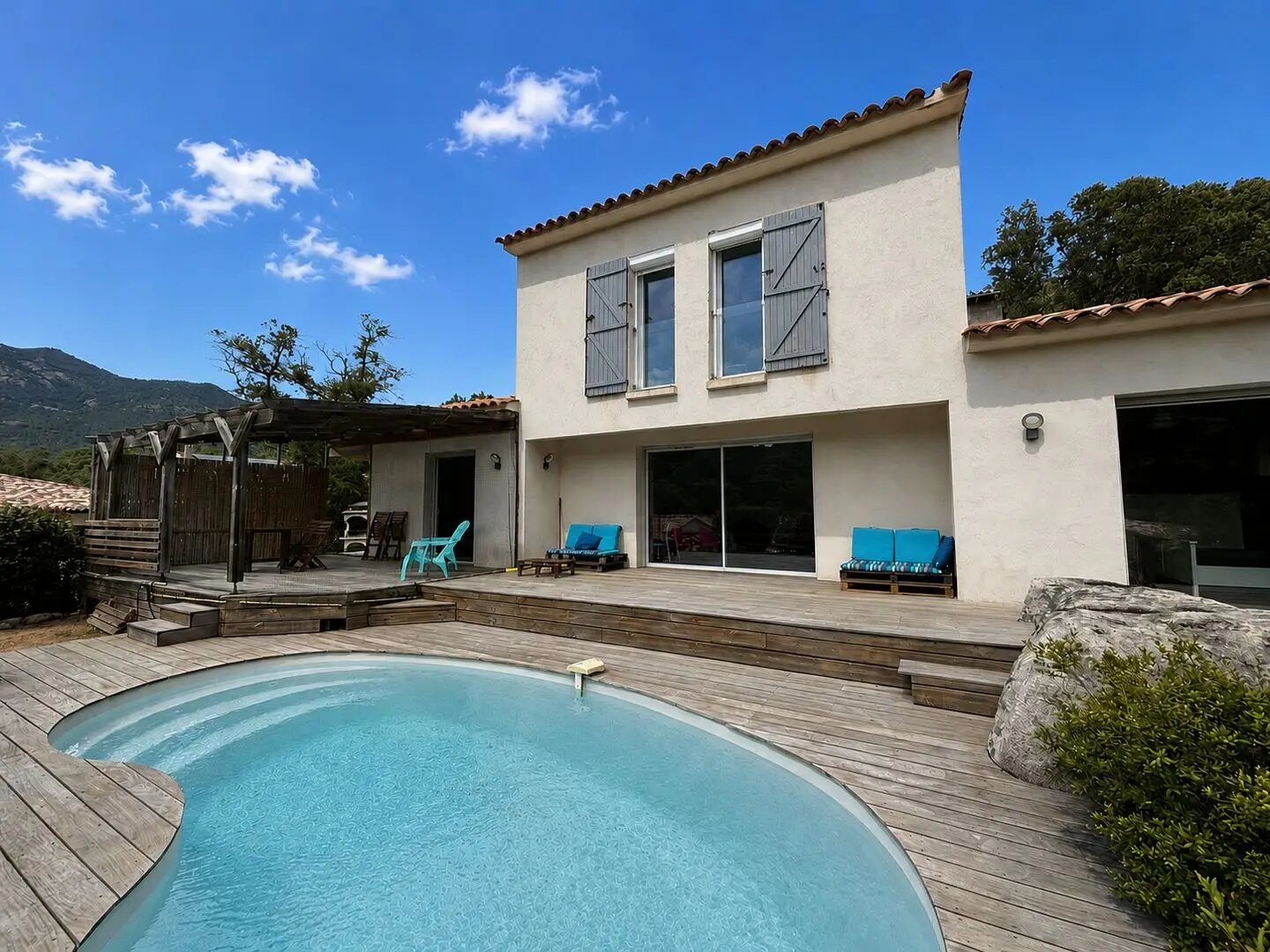 Maison à vendre, 120m², Sotta