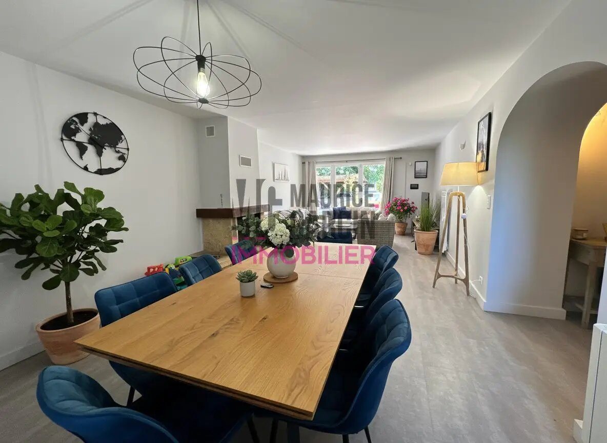 Maison à vendre, 201m², Caderousse