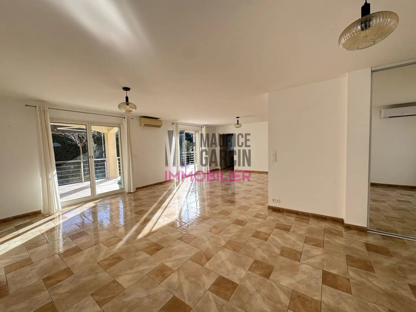 Maison à vendre, 167m², Valréas