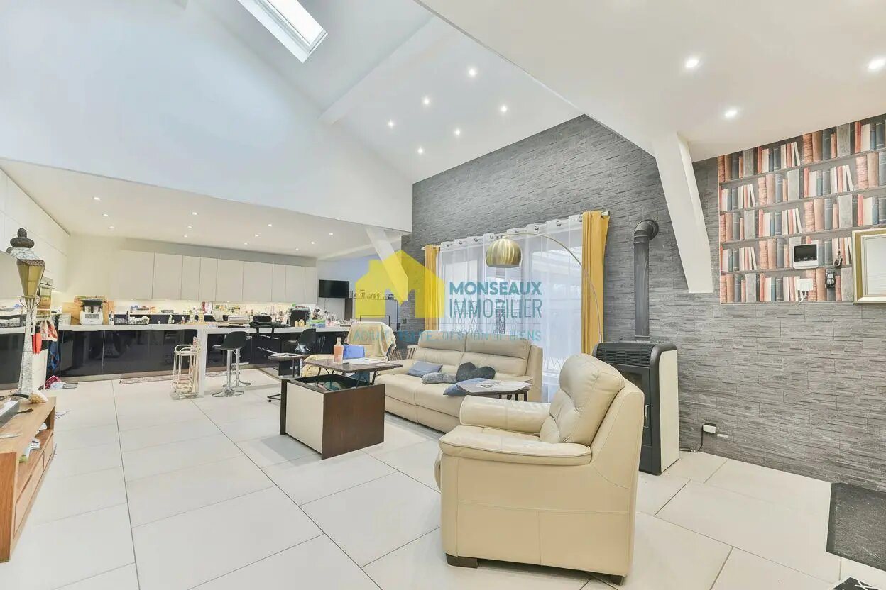 Maison à vendre, 230m², Linas