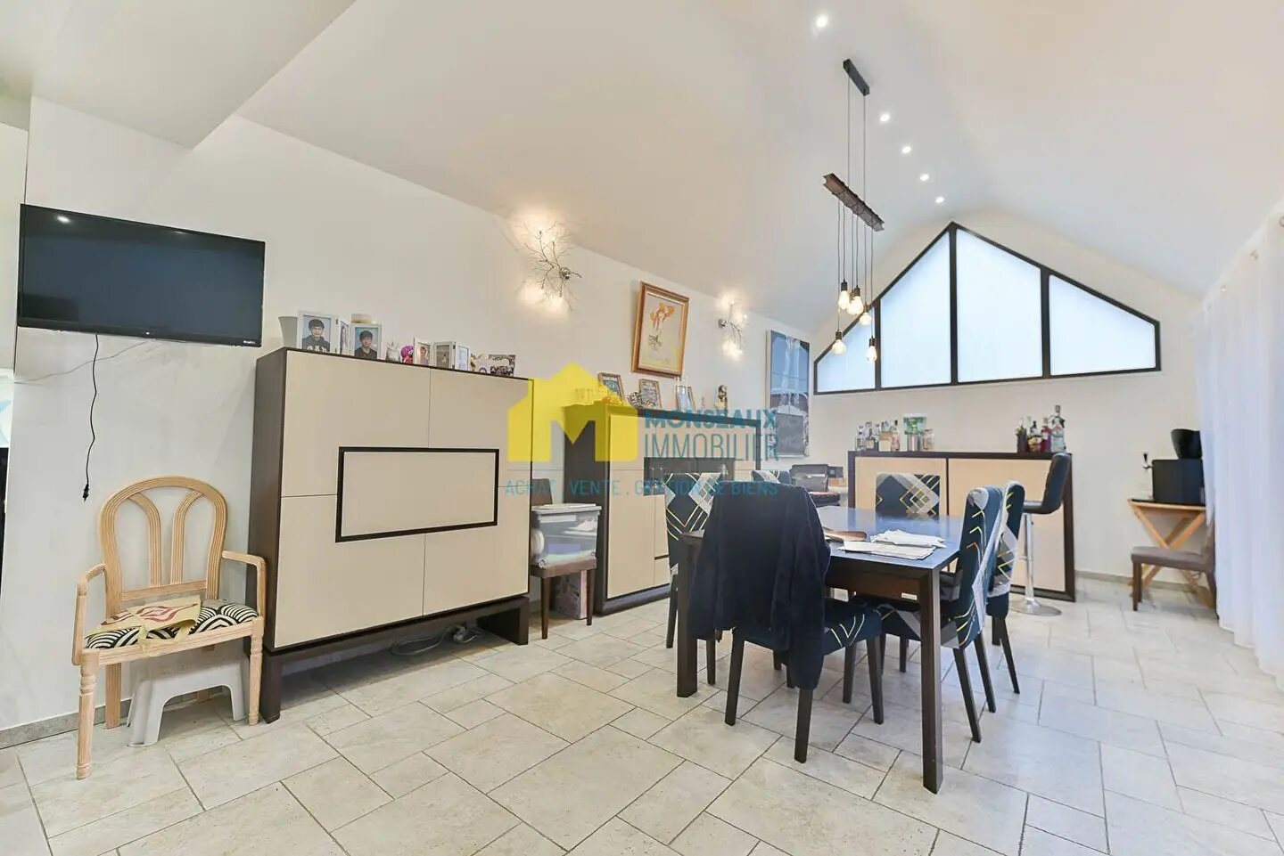 Maison à vendre, 230m², Linas