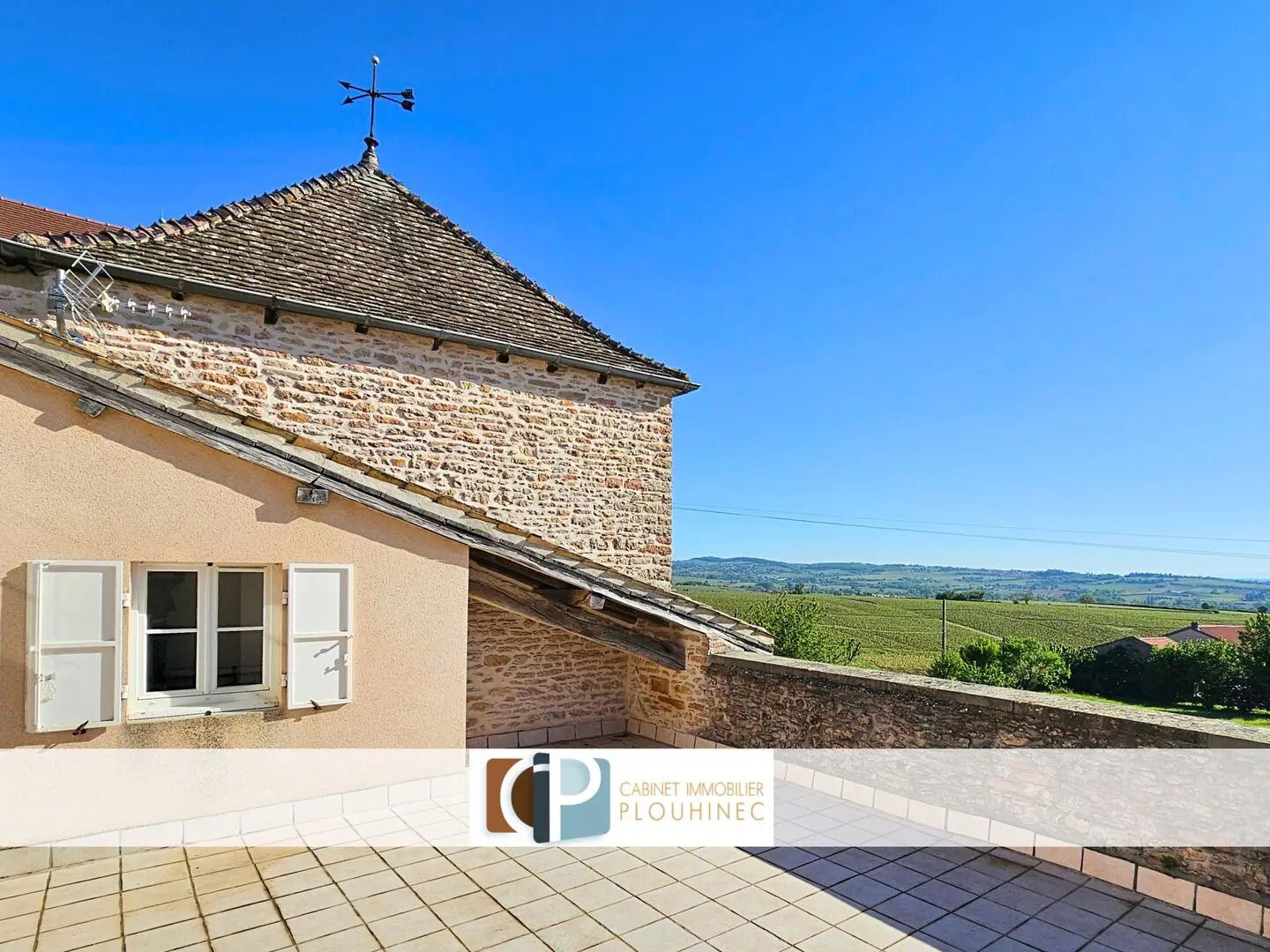 Maison à vendre, 216m², Solutré-Pouilly