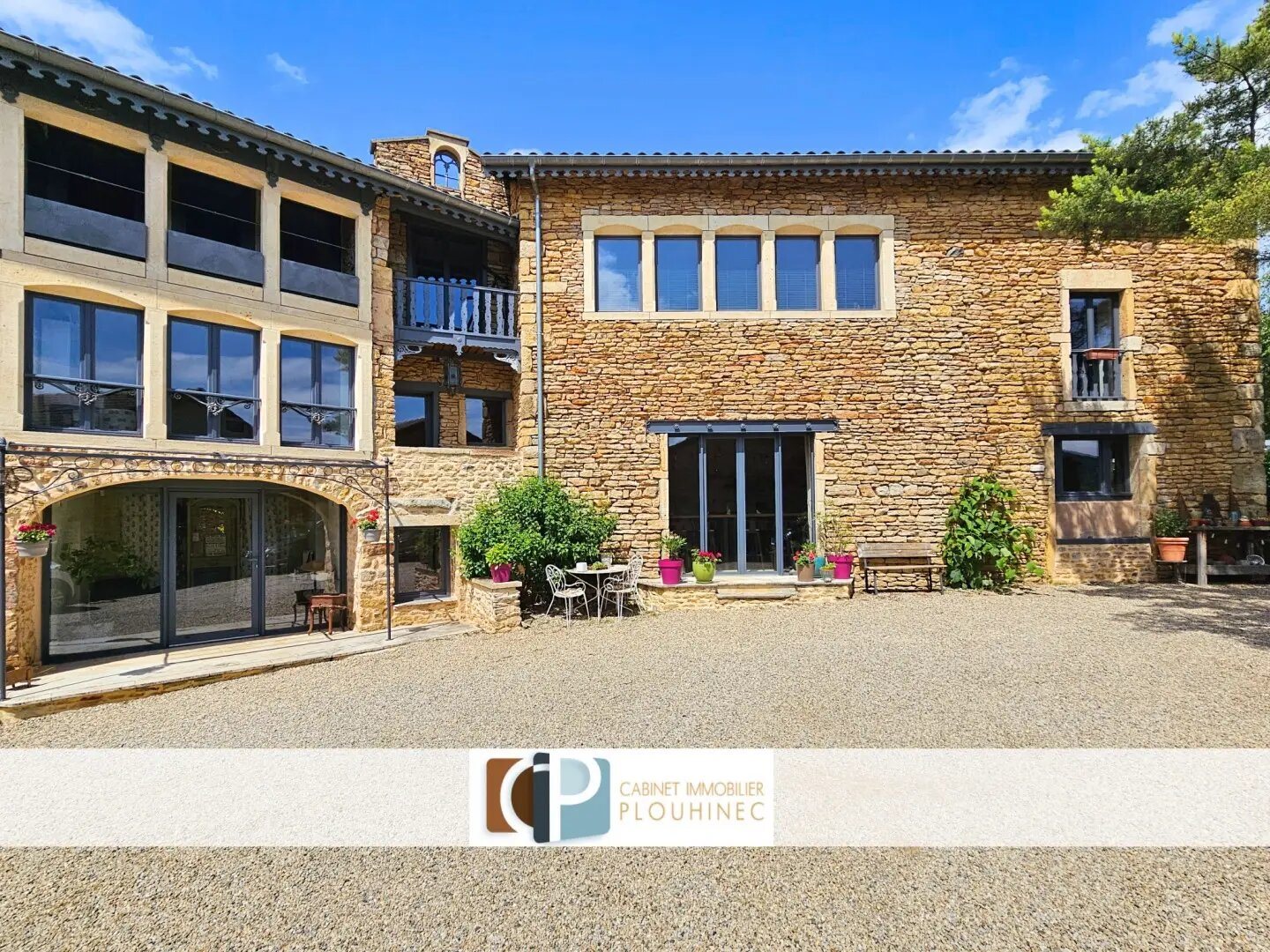 Maison à vendre, 305m², Pierreclos