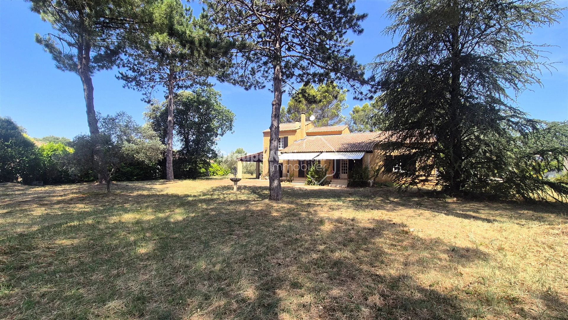 Maison à vendre, 145m², Mazan