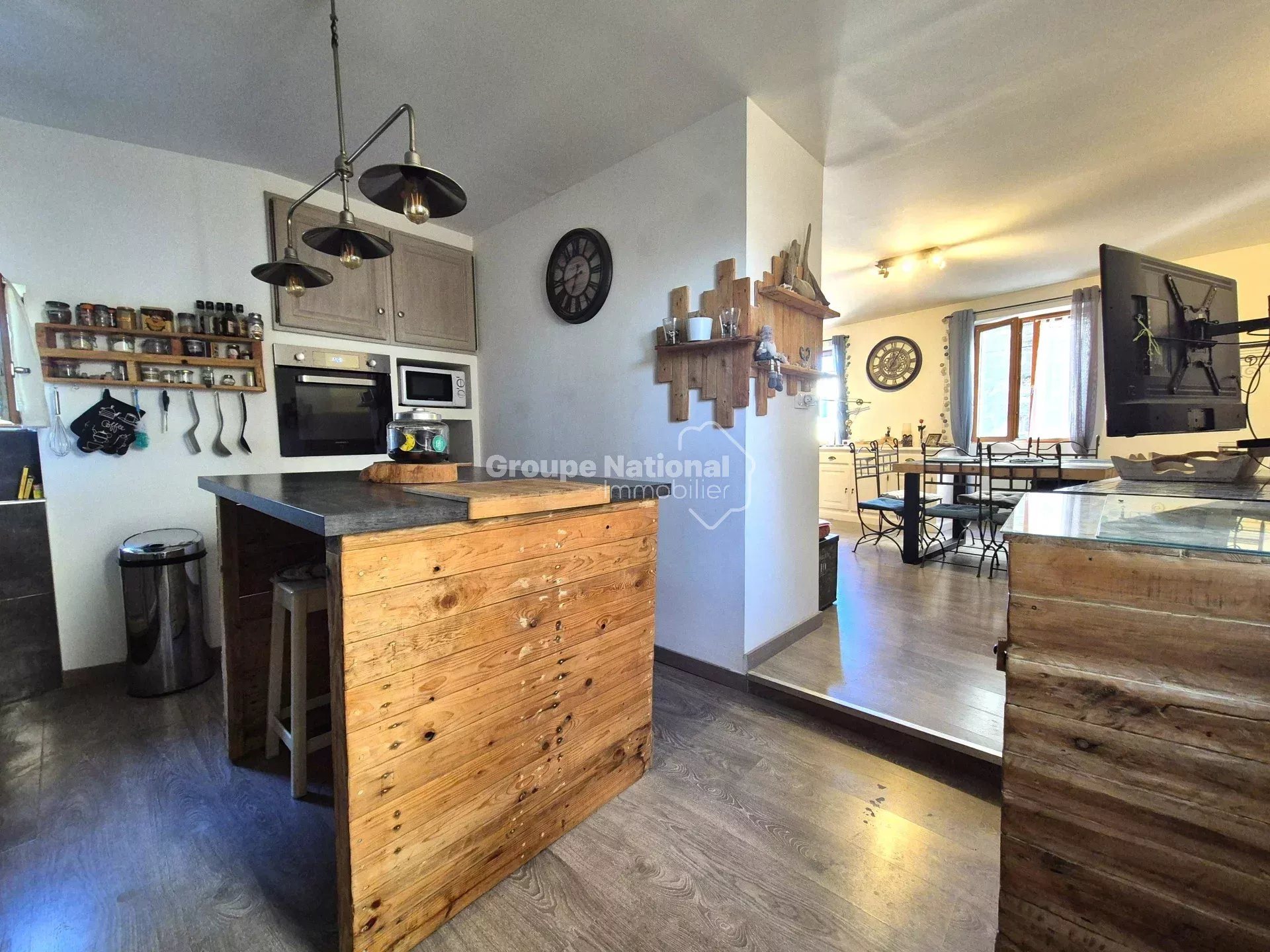 Maison à vendre, 195m², Mazan