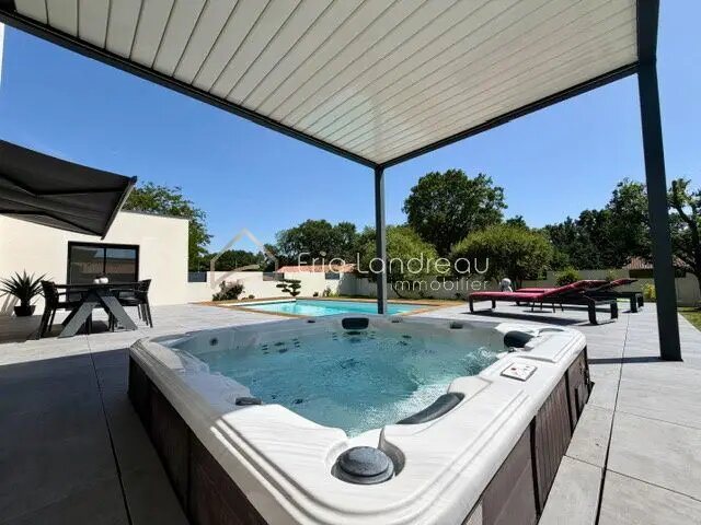 Maison à vendre, 128m², Le Girouard