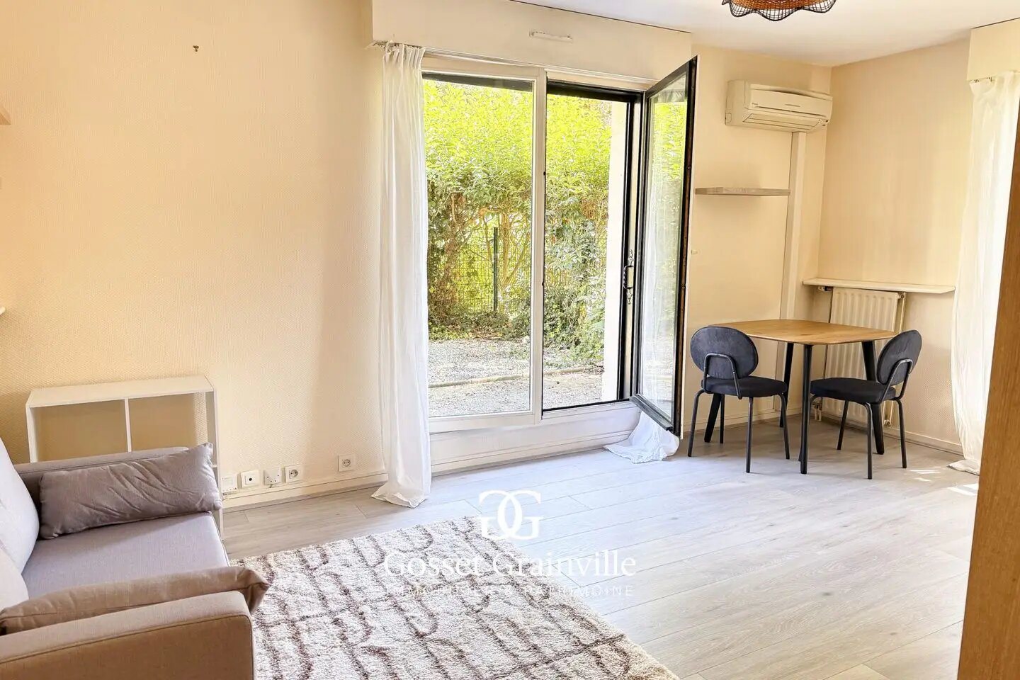 Appartement à louer, 29m², La Garenne-Colombes