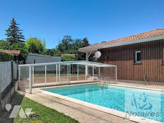 Maison à vendre, 135m², Pompignac