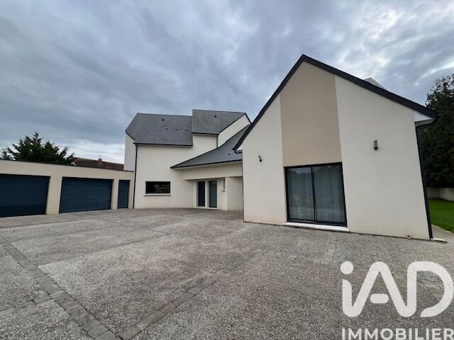 Maison à vendre, 506m², Saint-Contest