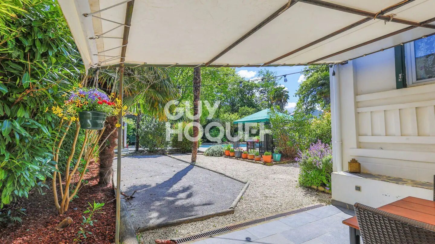 Maison à vendre, 176m², Cambo-les-Bains