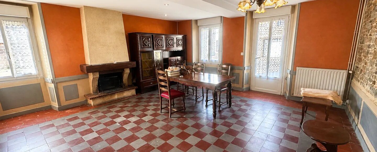 Maison à vendre, 126m², La Chapelle-Glain