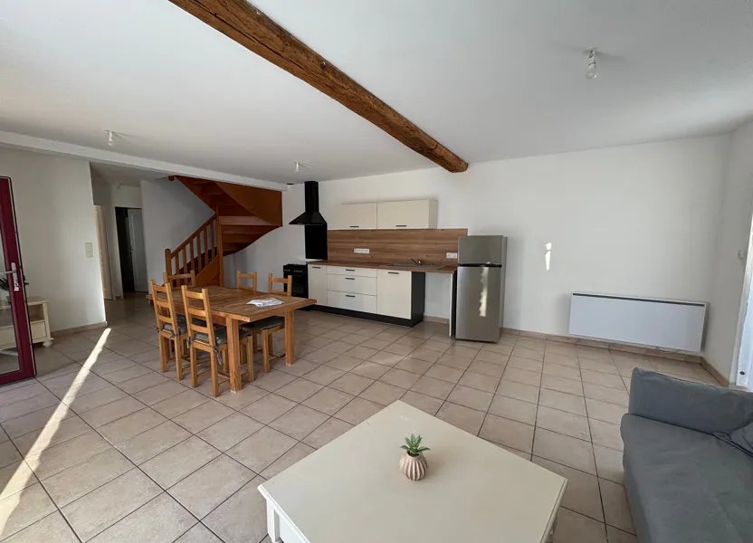 Maison à louer, 95m², Saint-Aubin-des-Châteaux