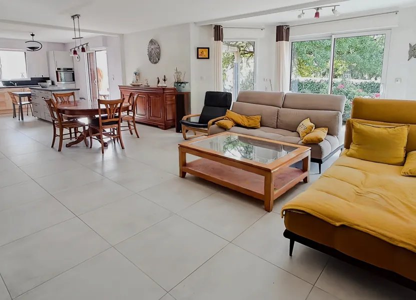 Maison à vendre, 164m², Le Sel-de-Bretagne