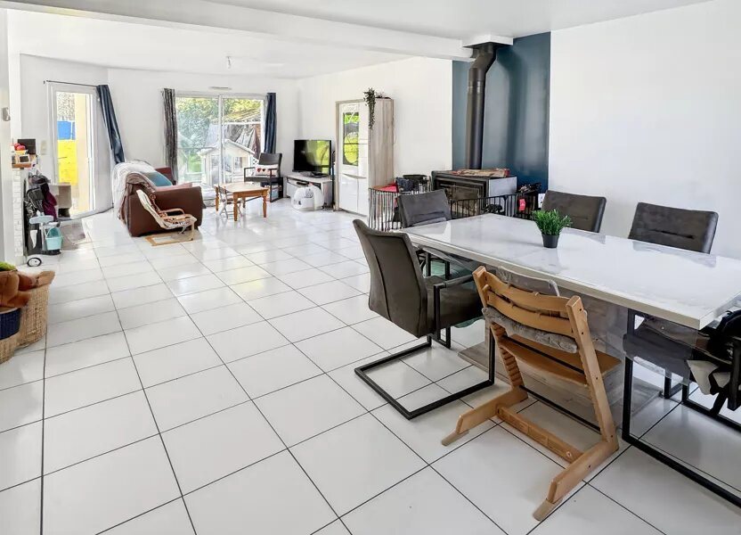 Maison à vendre, 127m², Ercé-en-Lamée