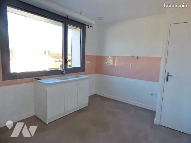 Appartement à louer, 88m², Torfou