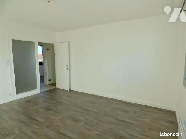 Appartement à louer, 88m², Torfou