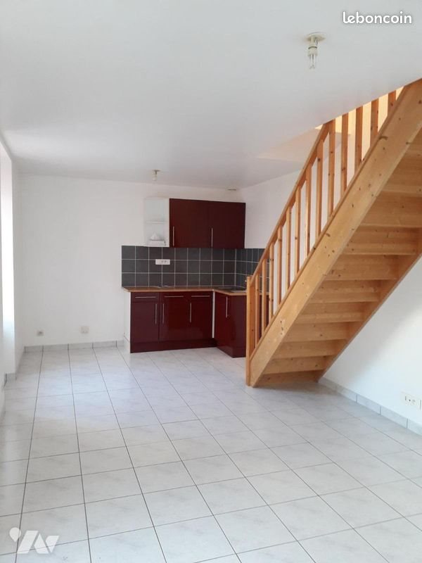 Maison à louer, 49m², Gorges