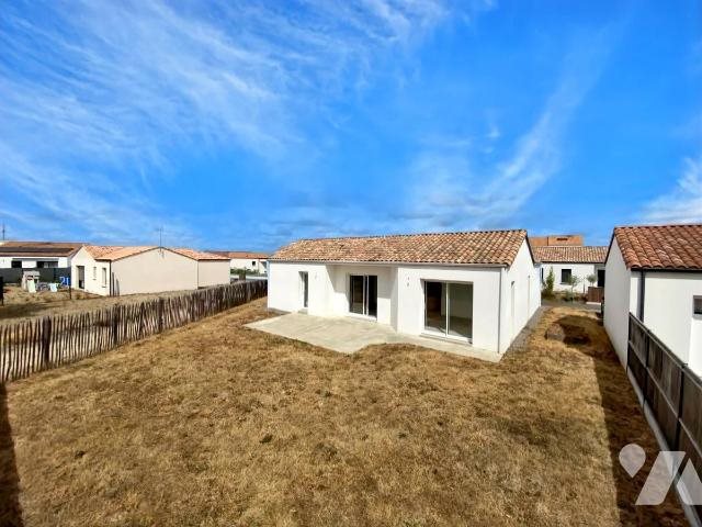 Maison à vendre, 92m², Boussay