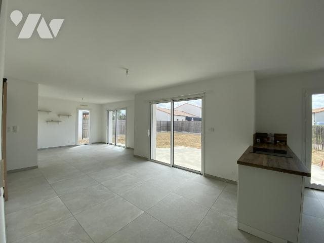 Maison à vendre, 92m², Boussay