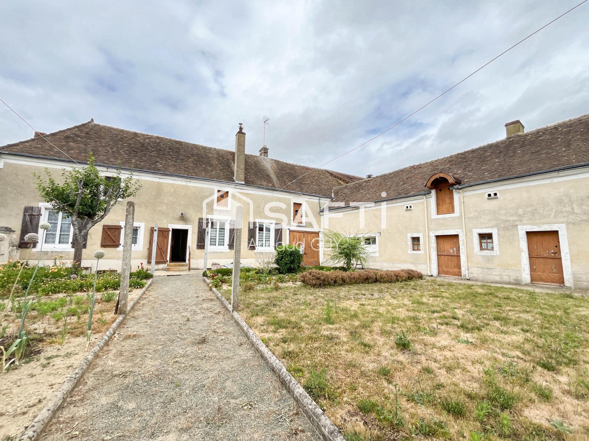 Maison à vendre, 85m², Saint-Cosme-en-Vairais