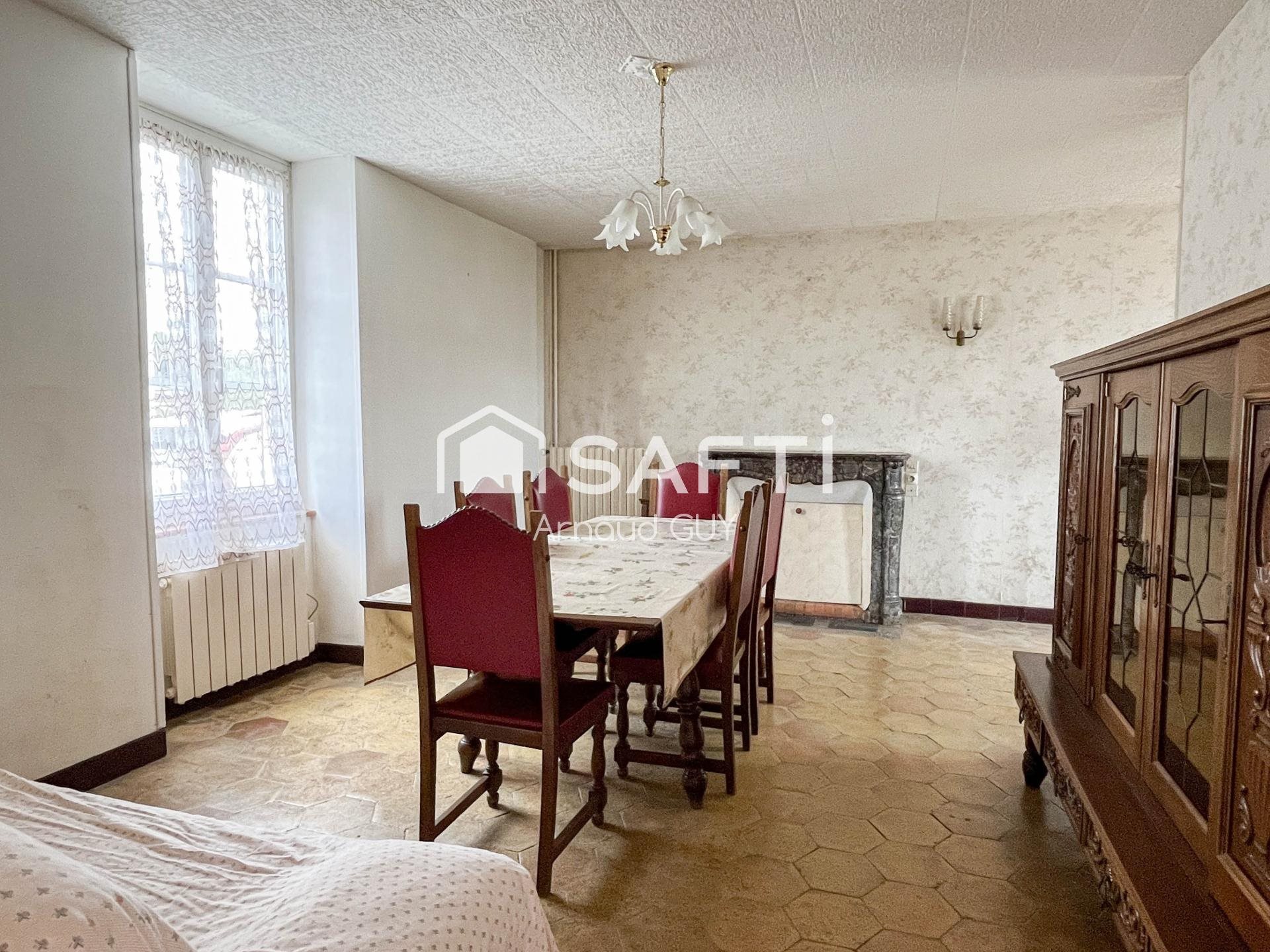 Maison à vendre, 85m², Saint-Cosme-en-Vairais